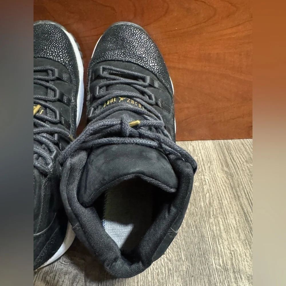 Nike Black and Gold Athletic Shoes